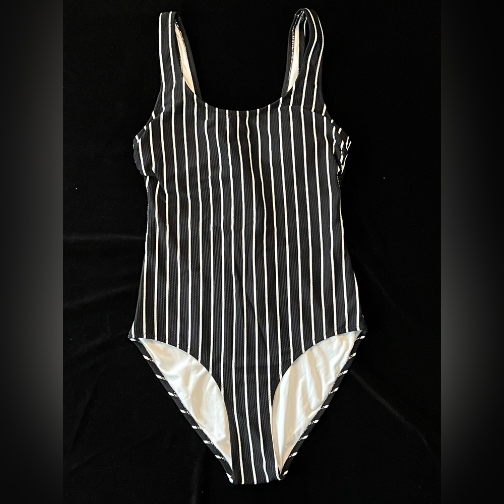 H&M Black & White Striped One Piece Swimsuit Never Worn